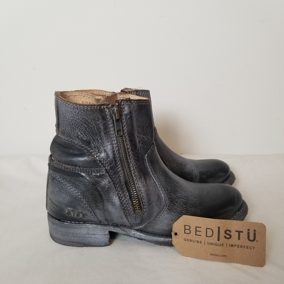 Bed Stu Shoes - Bed Stu FLAWED Never Worn Cobbler Ankle Boots Weathered Leather